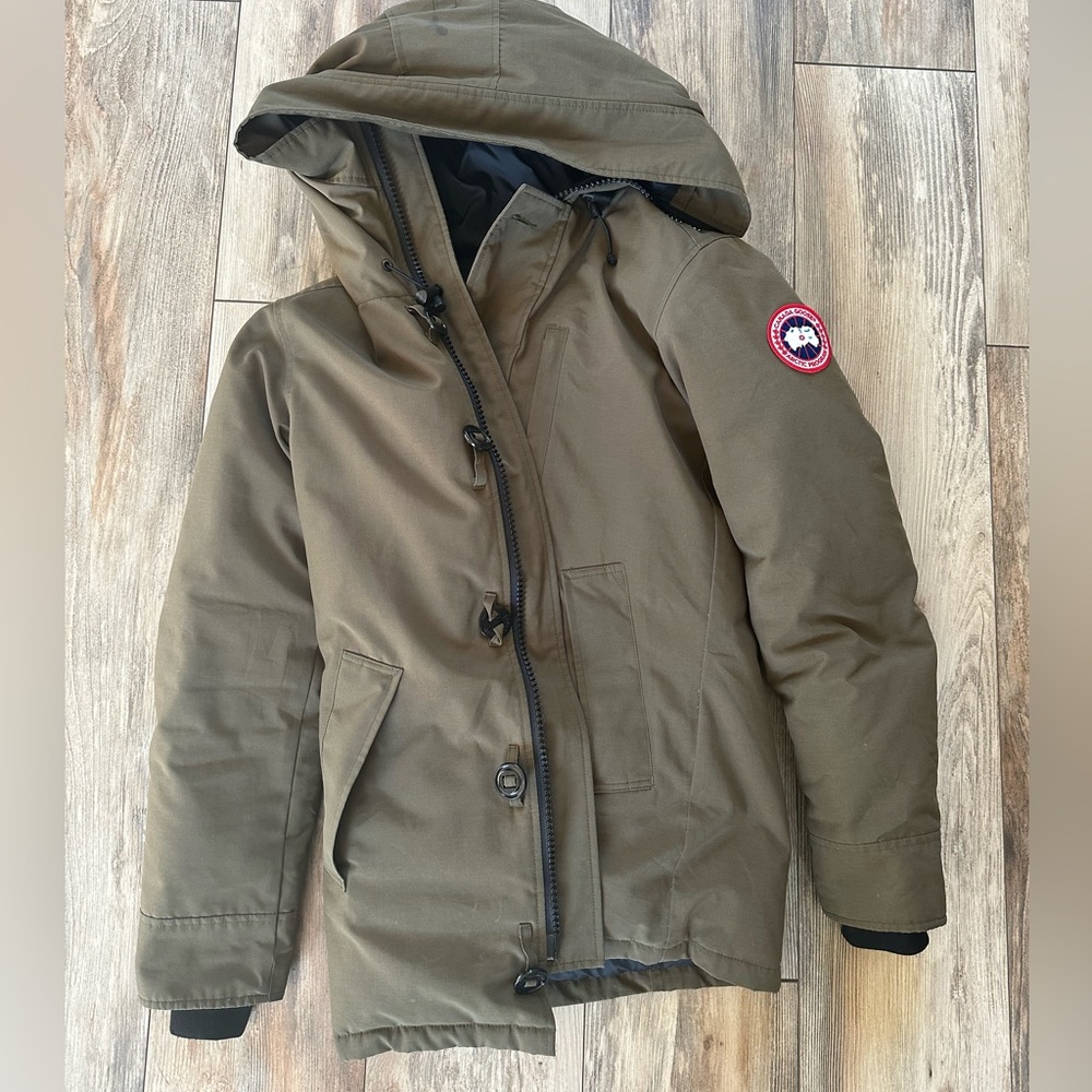 CANADA GOOSE MENS MACMILLAN PARKA!